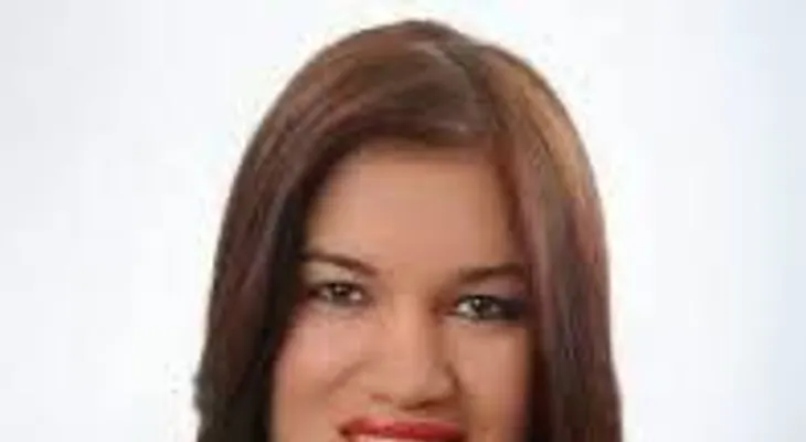 Subsecretaria de la Mujer por el PRSC lanza candidatura a Diputada