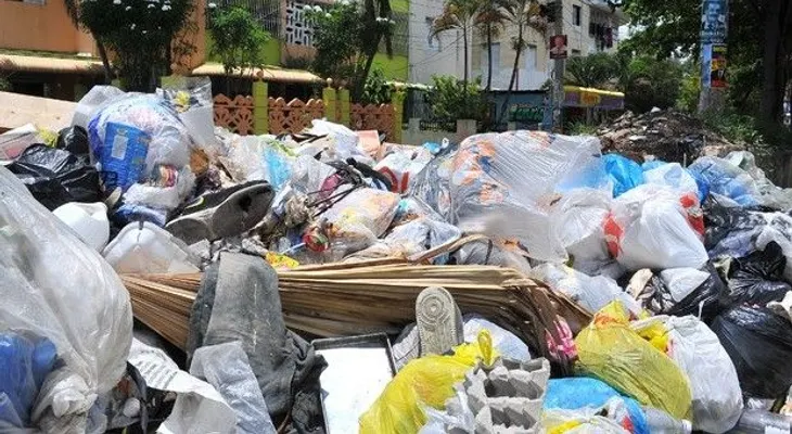 Cúmulo de basura empaña fama de limpieza de SDE