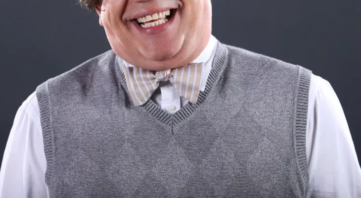 Asaltan al actor Kenny Grullón en una propiedad suya; delincuentes se llevan prendas de valor