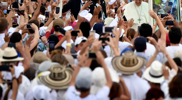 Diez gestos significativos de la visita del papa Francisco a Colombia