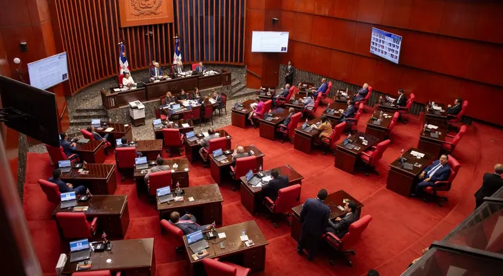 Senado aprueba en primera lectura reforma a Ley del Ministerio Público