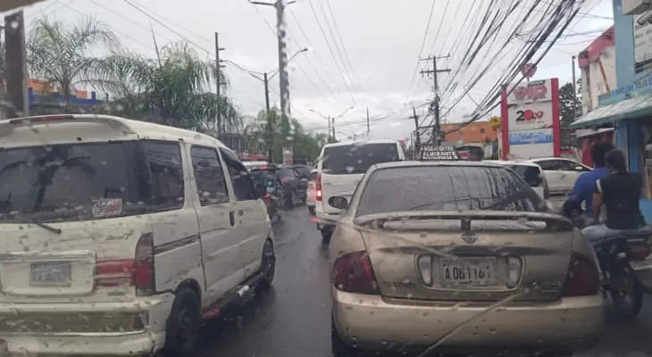 COE eleva a siete provincias y el Distrito Nacional la alerta verde por fuertes lluvias