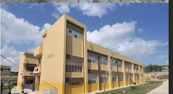 Apoyan modificar ley 340-06 prohíba a gobiernos inaugurar obras sin pagar las cubicaciones