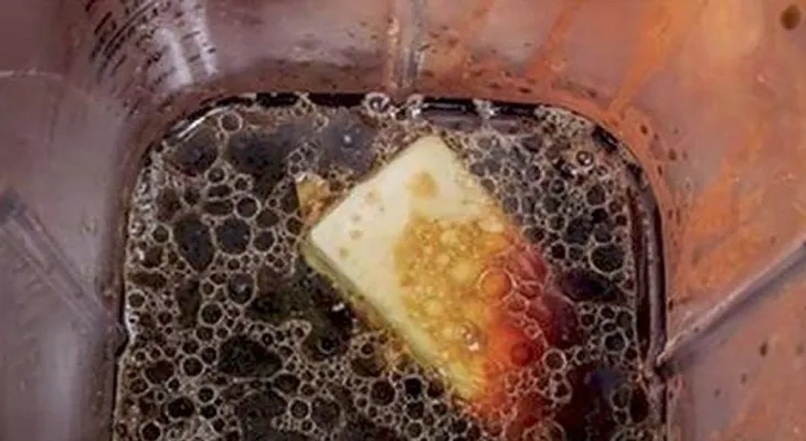 Enterate porque todo el mundo le está poniendo mantequilla a su café