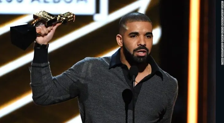 Los cinco momentos inolvidables de los premios Billboard 2017