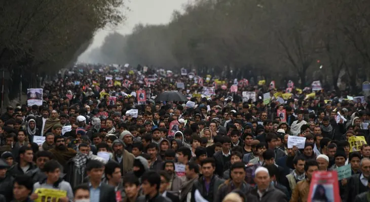 Protestas a las afueras del palacio presidencial en Kabul