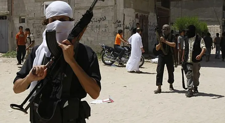 Tres supuestos miembros de Al Qaeda mueren en ataque aéreo de EEUU