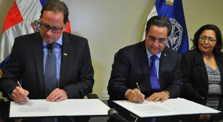 UASD pacta con univesidad de Alemania