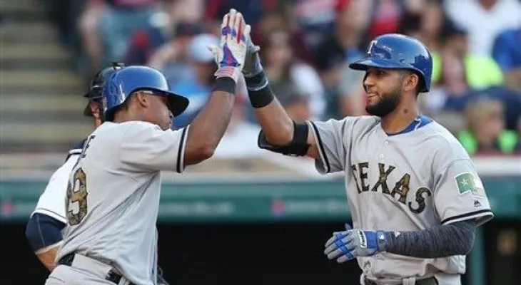 Nomar Mazara llega a 9 jonrones en victoria de Rangers sobre Indios