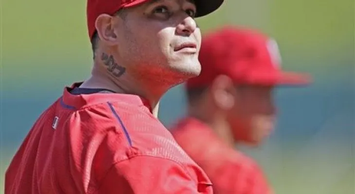 Yadier Molina finalista para octavo Guante de Oro consecutivo