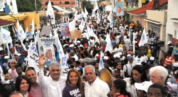 PRD proclama diez candidatos en Baní