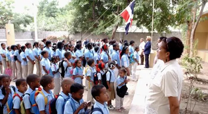 Estudiantes haitianos se niegan a cantar el Himno Dominicano