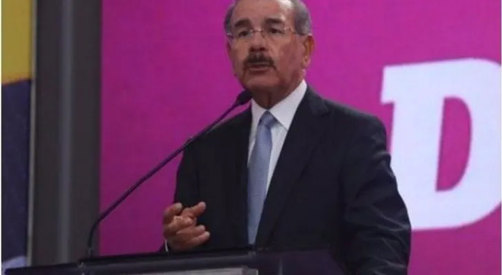 Danilo Medina mantiene ventaja en los comicios