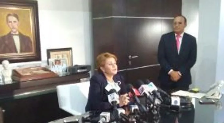 Lucía Medina reconoce gestión en CD, finaliza el 16 de agosto: "yo no soy loca, yo sé que hay un acuerdo..."