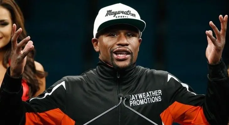 Mayweather: "Pacquiao es un cobarde"; dice no estaba lesionado