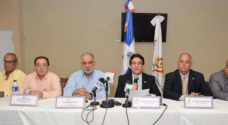SIE anuncia rebaja sustancial de tarifa eléctrica en Las Terrenas 