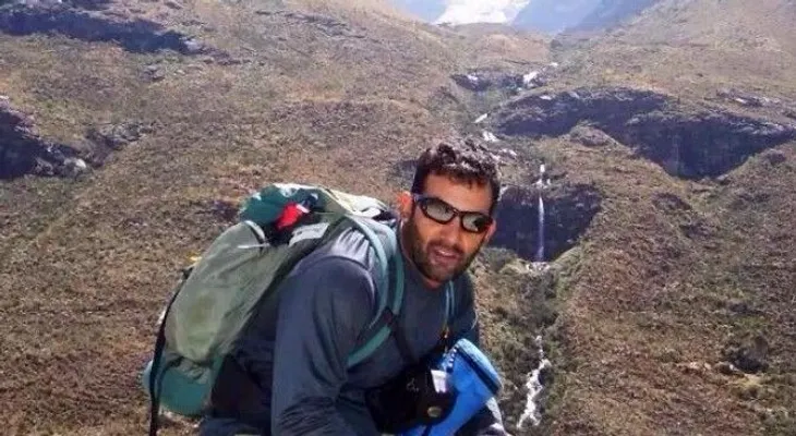 Por 2da ocasión, dominicano Karim Mella inicia ascenso hacia cima Monte Everest