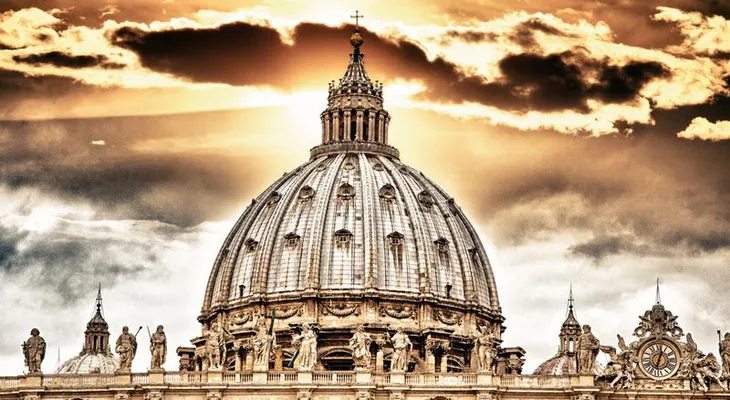El Vaticano sabe de la existencia de extraterrestres: Wikileaks