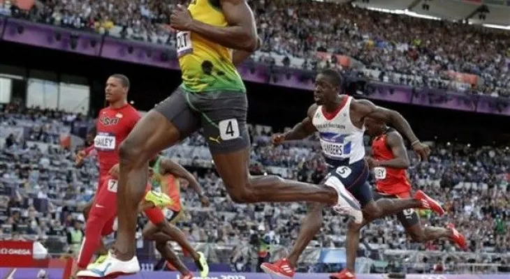 Usain Bolt se retira de los 100 metros en el campeonato jamaiquino