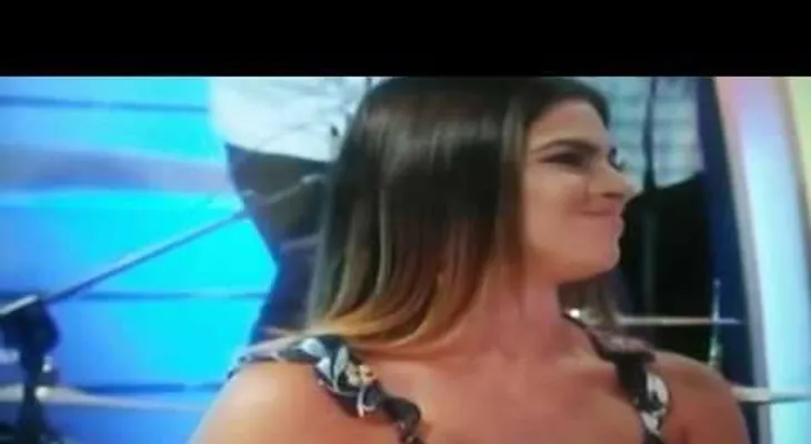 "Tiras puyas, tiras puyas", entre presentadoras Isaura Taveras y Anier Barros