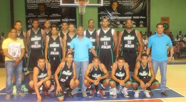 Las Caobas aplasta a El Hoyo y pasa a semifinal básquet superior SDO