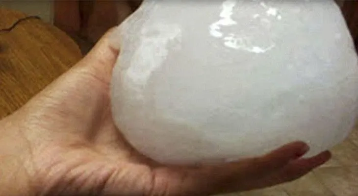 ¡Mamma mia! Bolas de granizo como pelotas de béisbol sacuden Nápoles (VIDEO)