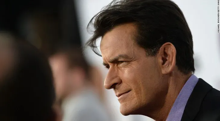 El capítulo más reciente de Charlie Sheen ha sido triste y tormentoso