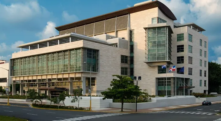 Juezas de RD y Puerto Rico promueven justicia transformadora