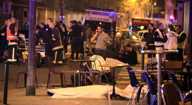Uno de los atacantes en París ingresó a la UE en octubre