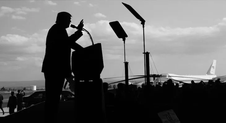 Trump, de vuelta a la incertidumbre en casa tras gira de luces y sombras