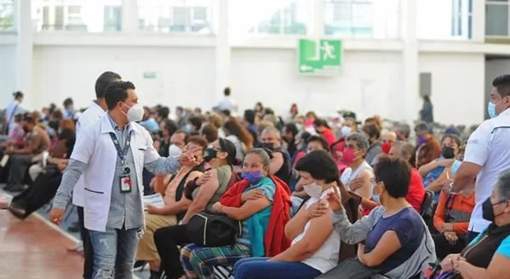 Cuba vive gran rebrote de covid-19, Brasil baja sus contagios y Paraguay vacunará jóvenes