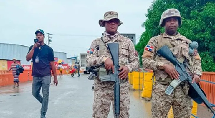 República Dominicana refuerza la frontera sur mientras continúa la búsqueda de los cuatro salvadoreños desaparecidos en Haití