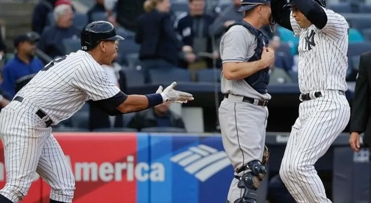 Ubaldo poncha 9 y gana; Castro hizo historia con los Yanquis