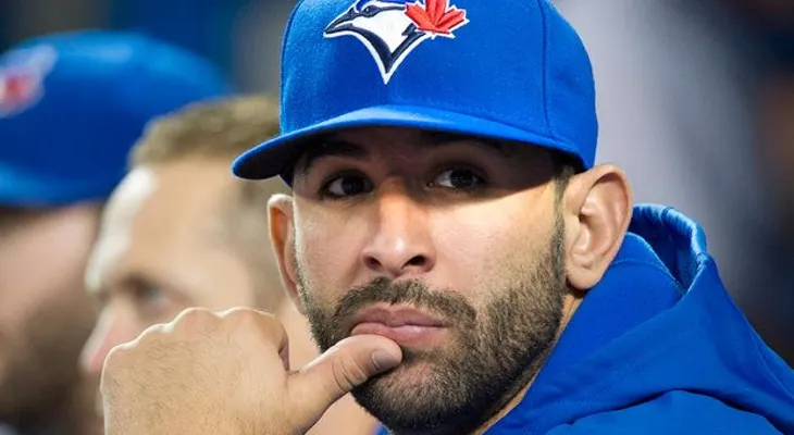 Bautista cierra la cuenta de los Azulejos con cuadrangular