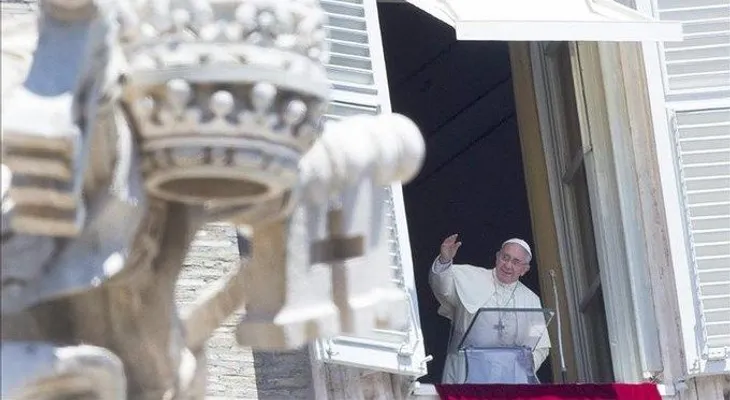 El papa Francisco expresa su pesar por los inmigrantes víctimas del sistema económico