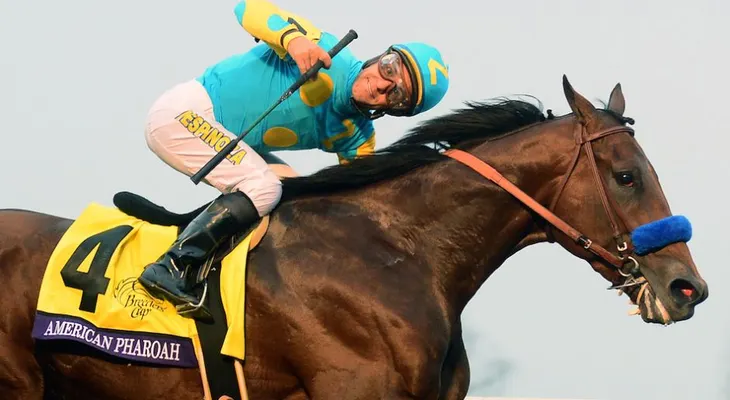 American Pharoah se despide con sólida victoria en la Breeders? Cup