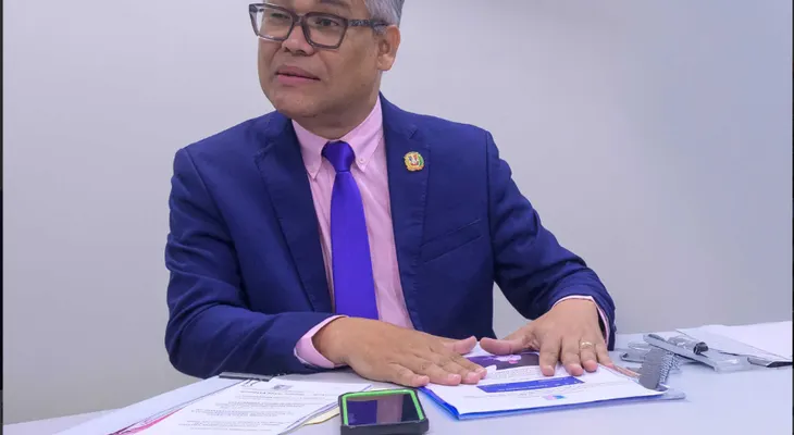 Energía 2000 demanda a Carlos Peña; él denuncia intimidación