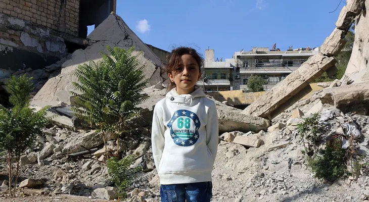Bana, la niña siria tuitera rescatada de Aleppo, se reúne con el presidente de Turquía