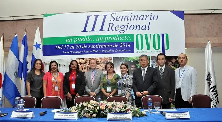 Realizan seminario regional "Un pueblo un producto"