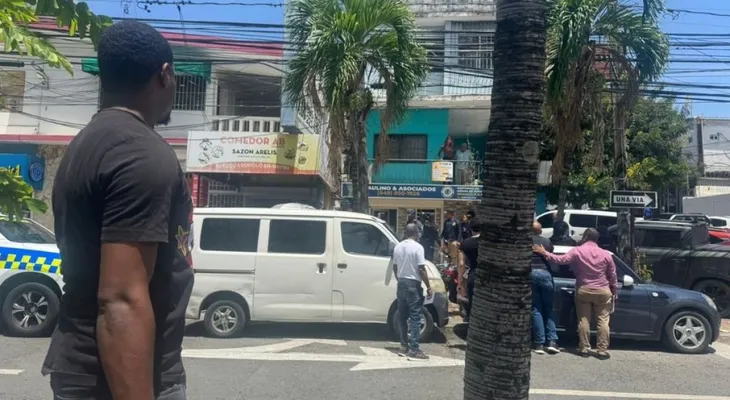 Operativo contra 18 armerías en República Dominicana incauta 200 armas y 40,000 municiones