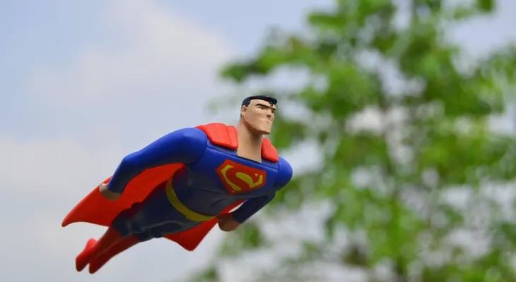 Anuncian que el nuevo Superman será bisexual