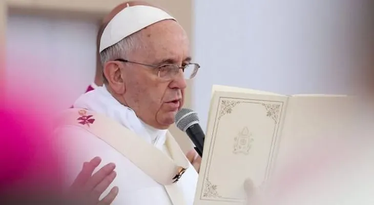 El papa desea beatificación de Romero 