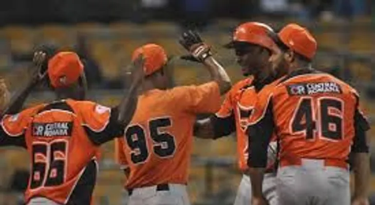 Toros 5; Tigres 1; Estrellas 4; Leones 1; tabla de posiciones; partidos del jueves