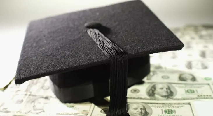 Compañía ofrecerá pagar deuda estudiantil para retener a los mejores talentos