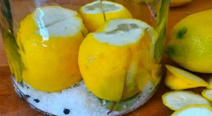 Coloca en tu habitación un limón cortado en 4 y mira lo que pasa