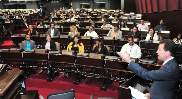 Ito Bisonó:  "Un partido se forja con democracia interna"