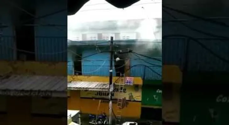 Familias en Capotillo los pierden todo por incendio 