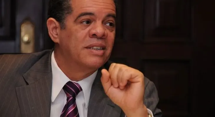 Ministro Educación autoriza pago 200 millones en retroactivo a docentes 