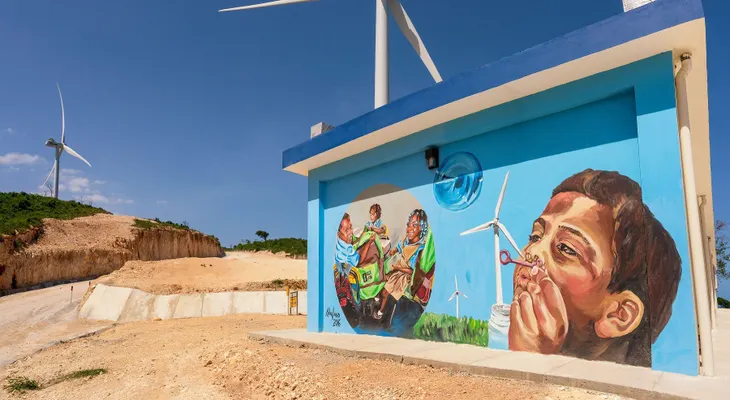 EGE Haina inaugura un mural artístico en el Parque Eólico Larimar