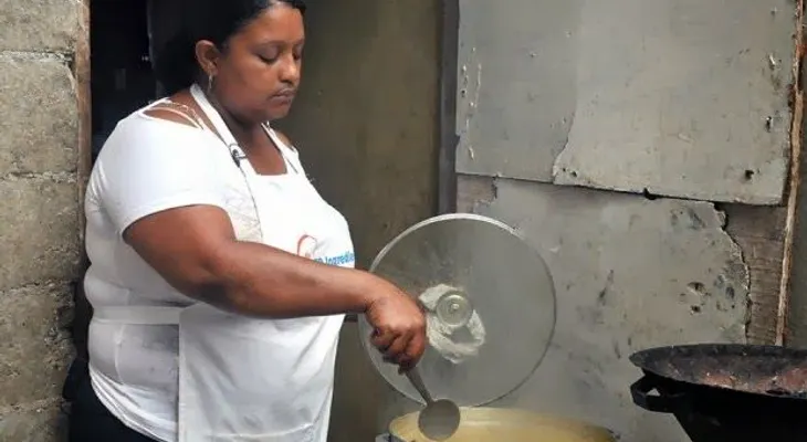 Extrabajadora sexual ahora es microempresaria con ayuda del Gobierno
